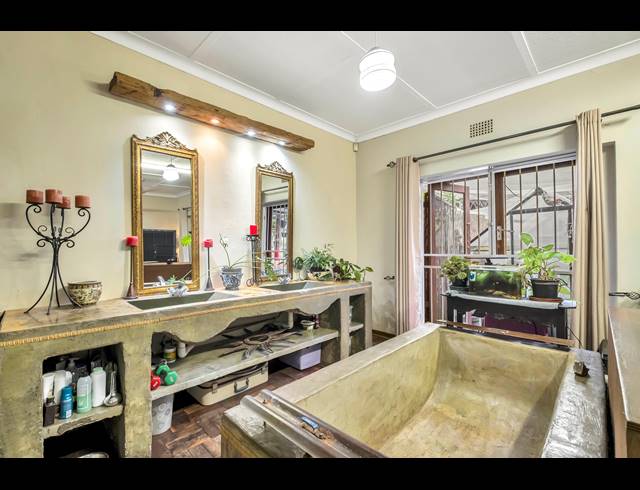 3 BEDROOM HOUSE FOR SALE IN WESTDENE